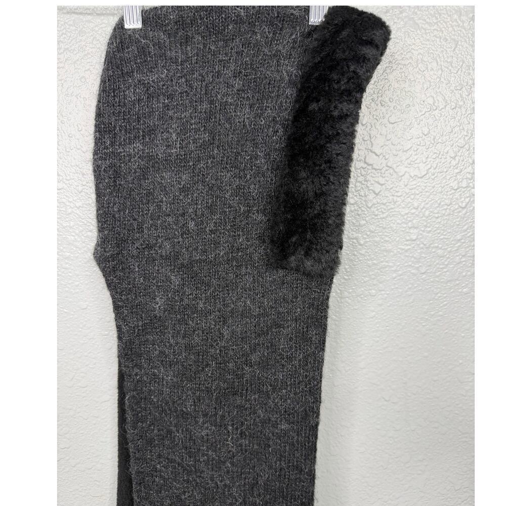 M-Design Icelandic Wool Women’s Hood Scarf - Picture 3 of 16